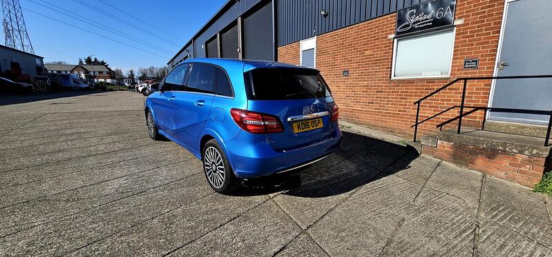 MERCEDES-BENZ B CLASS
