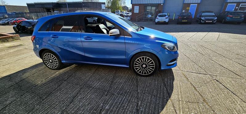 MERCEDES-BENZ B CLASS
