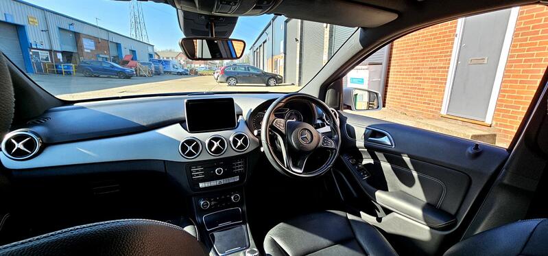 MERCEDES-BENZ B CLASS