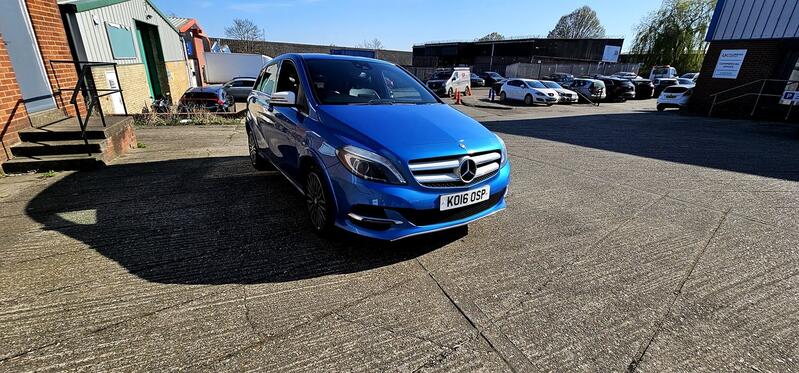 MERCEDES-BENZ B CLASS