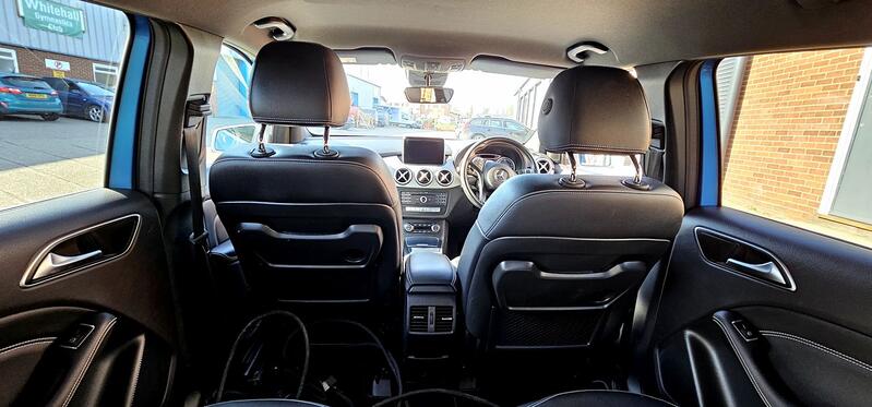 MERCEDES-BENZ B CLASS