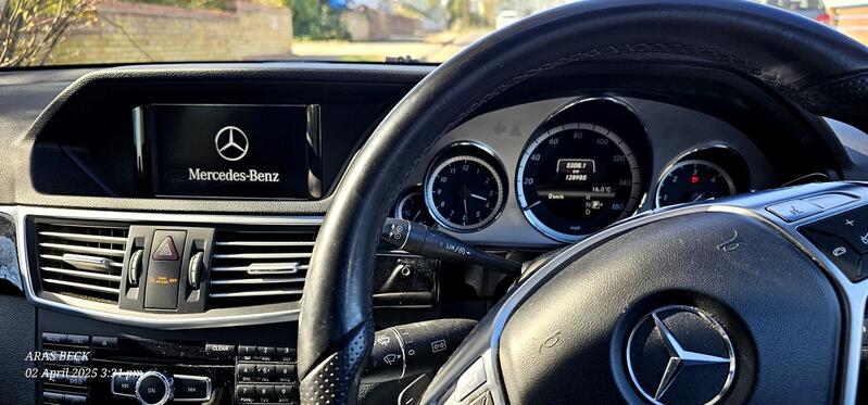 MERCEDES-BENZ E CLASS