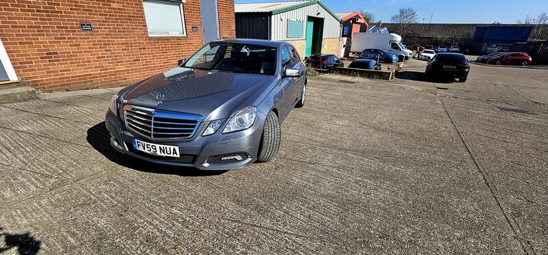 MERCEDES-BENZ E CLASS