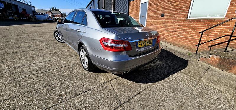 MERCEDES-BENZ E CLASS