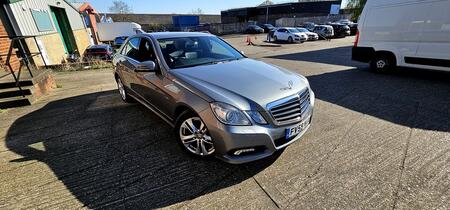 MERCEDES-BENZ E CLASS 3.0 E350 CDI V6 BlueEfficiency Avantgarde