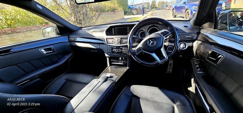 MERCEDES-BENZ E CLASS