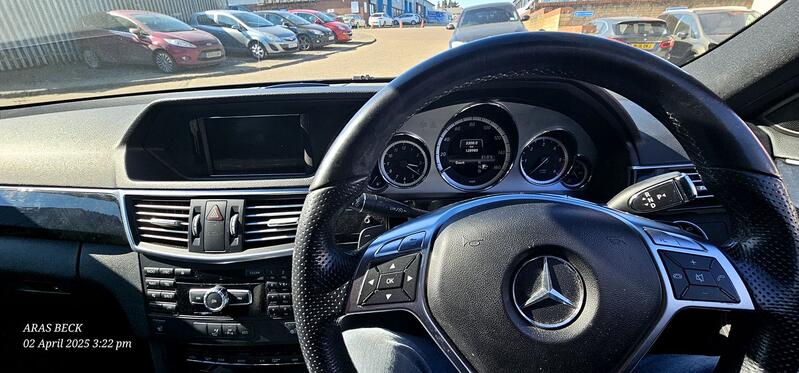 MERCEDES-BENZ E CLASS